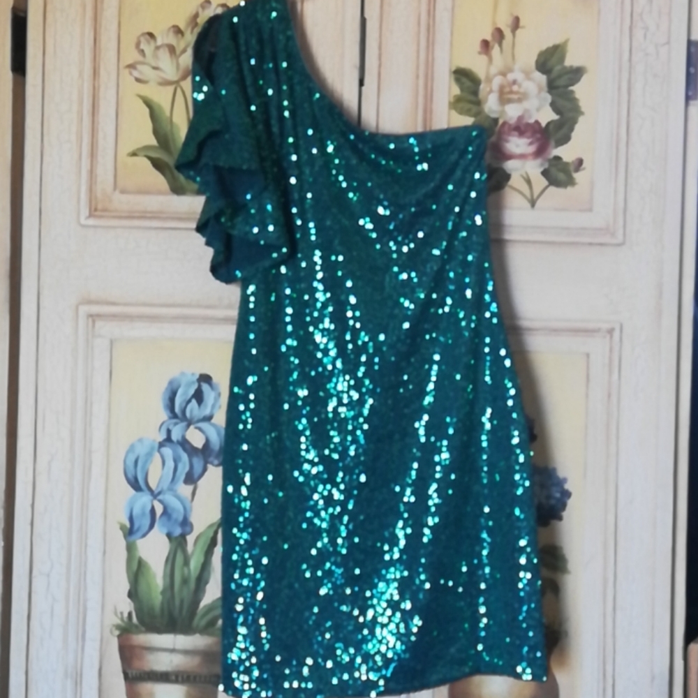 Mini dress